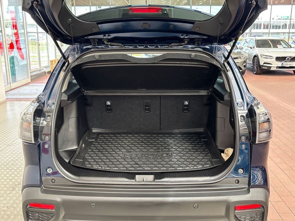 Suzuki S-Cross 2025 Sininen