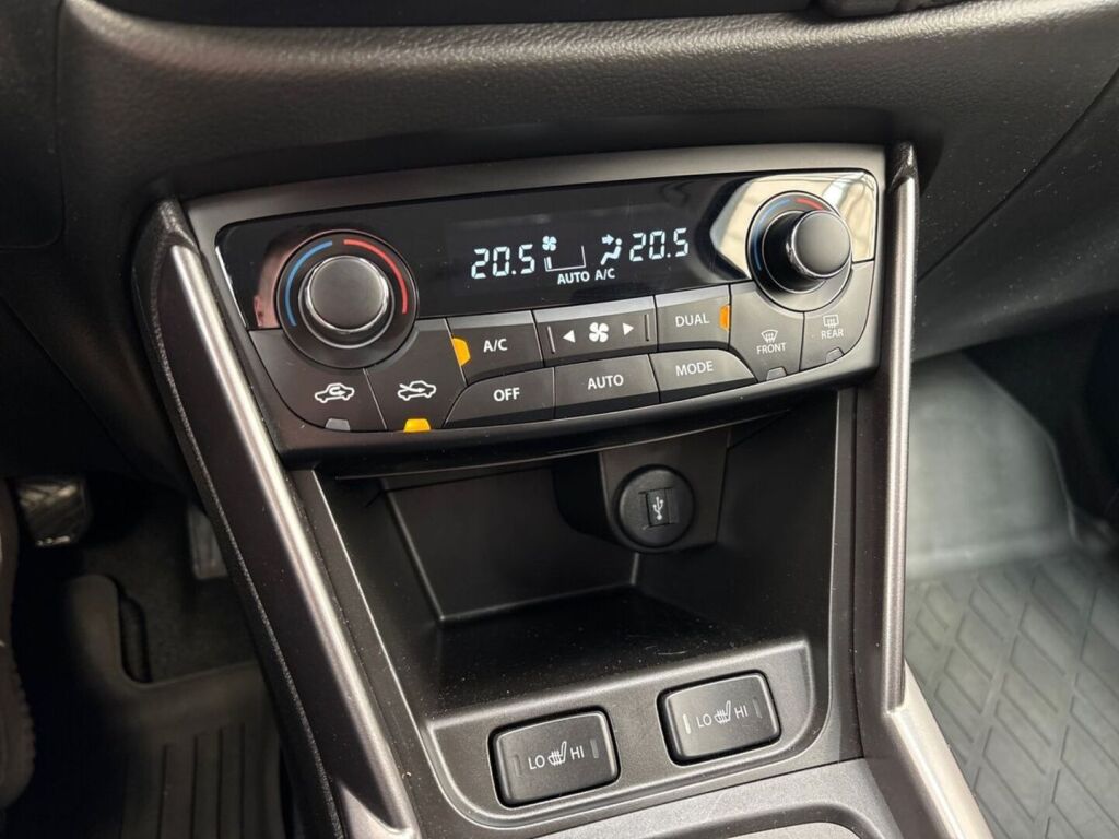 Suzuki S-Cross 2025 Sininen
