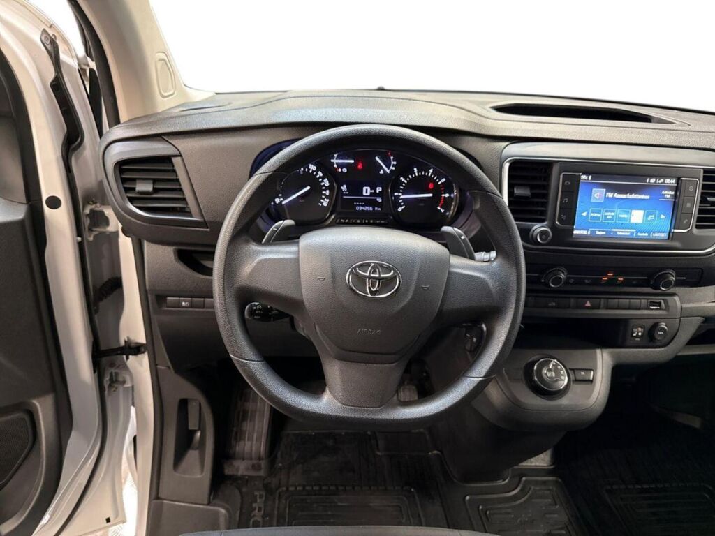 Toyota Proace 2024 Valkoinen