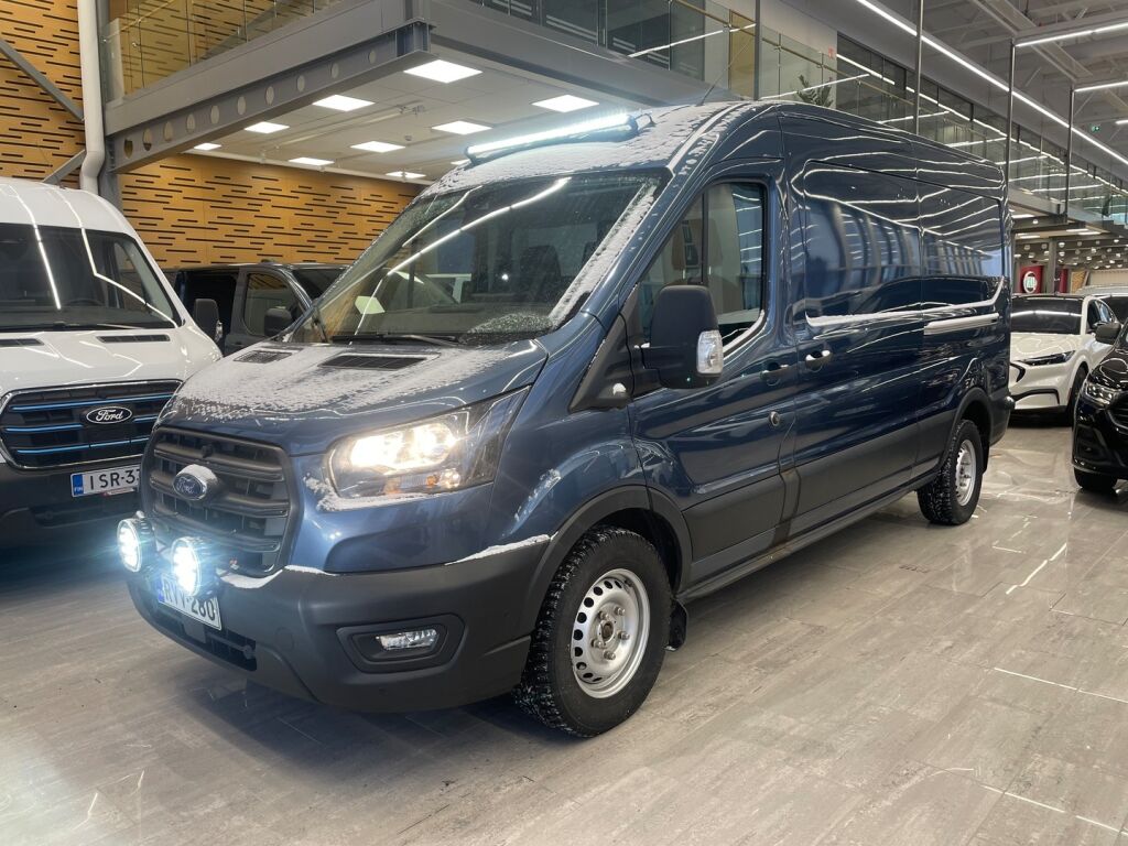 Ford Transit 2024 Chrome Blue