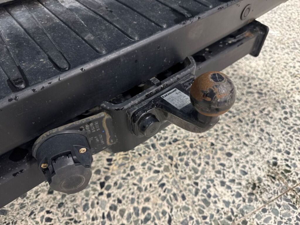 Ford Transit 2024 Chrome Blue