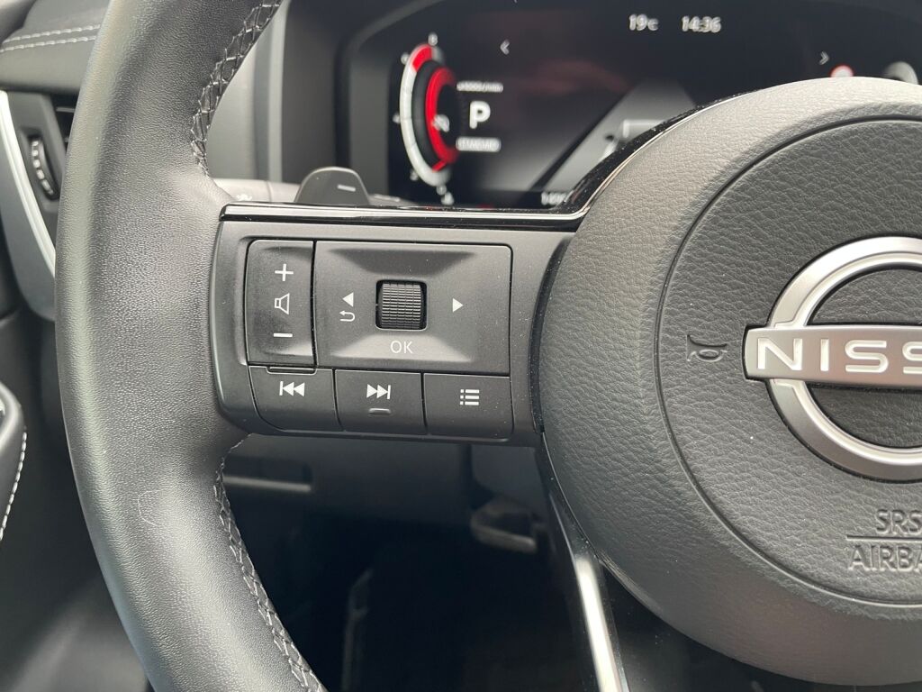 Nissan Qashqai 2024 Sininen