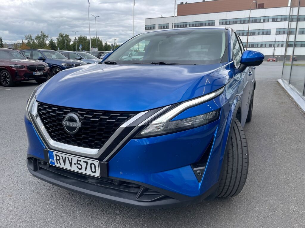 Nissan Qashqai 2024 Sininen