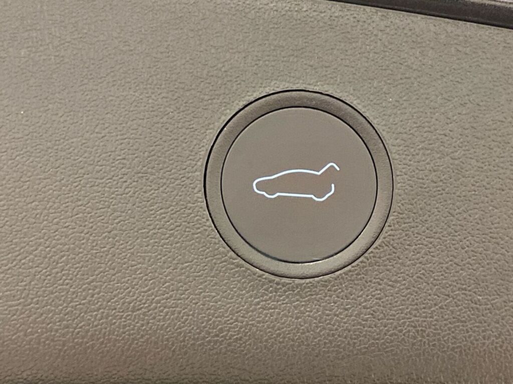 Tesla Model 3 2021 Harmaa