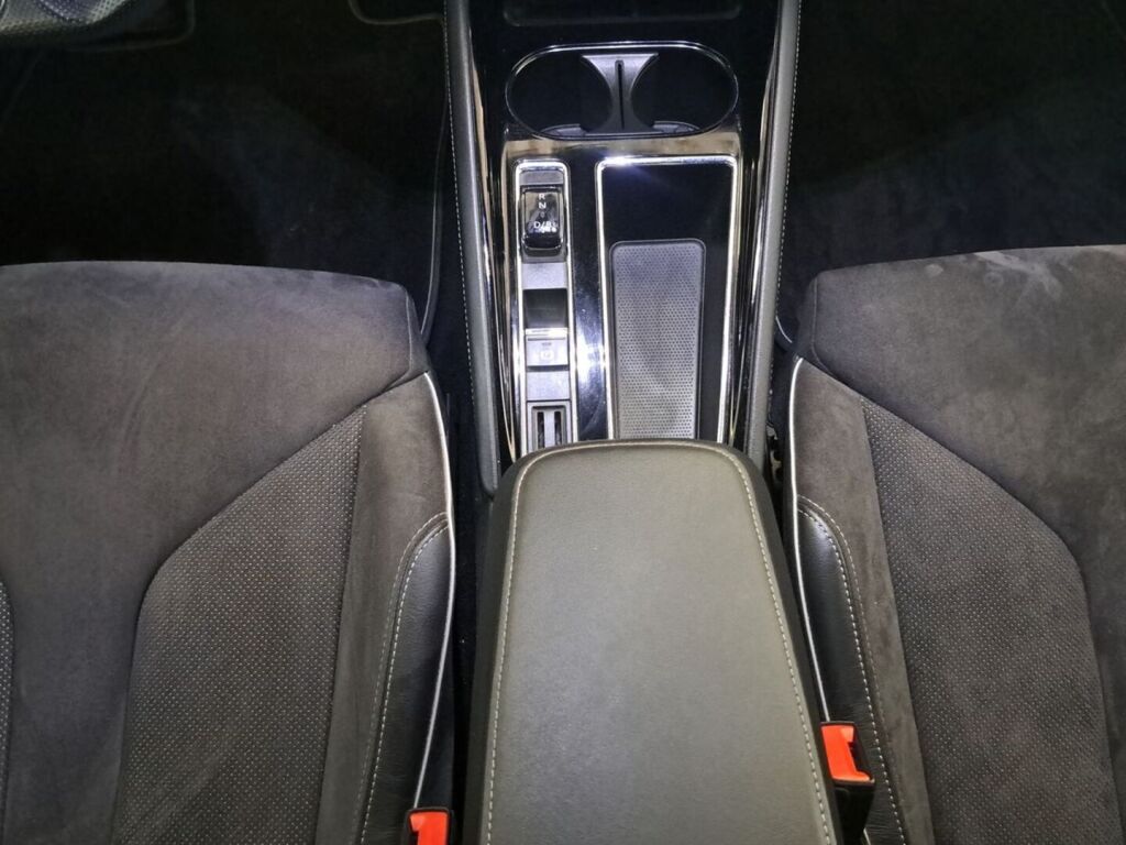 Skoda Enyaq 2022 Sininen
