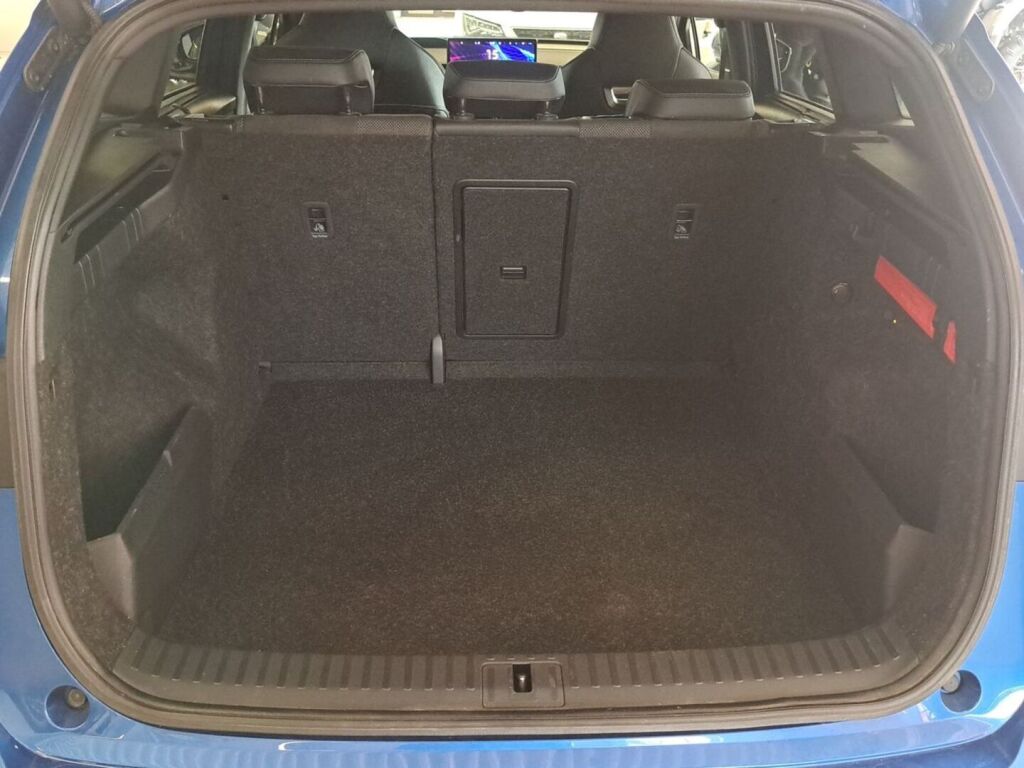 Skoda Enyaq 2022 Sininen