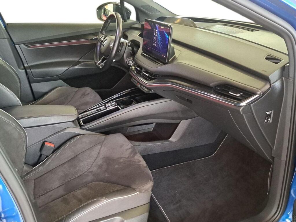 Skoda Enyaq 2022 Sininen