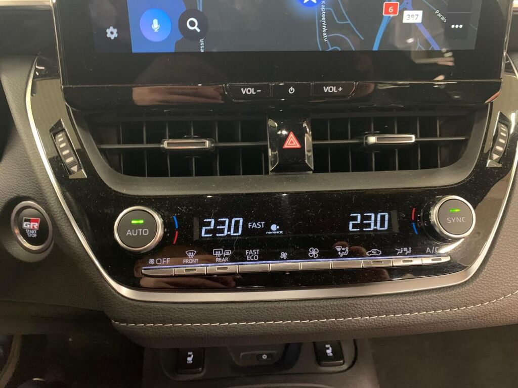 Toyota Corolla 2024 Harmaa