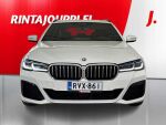 BMW 530 2023 Valkoinen