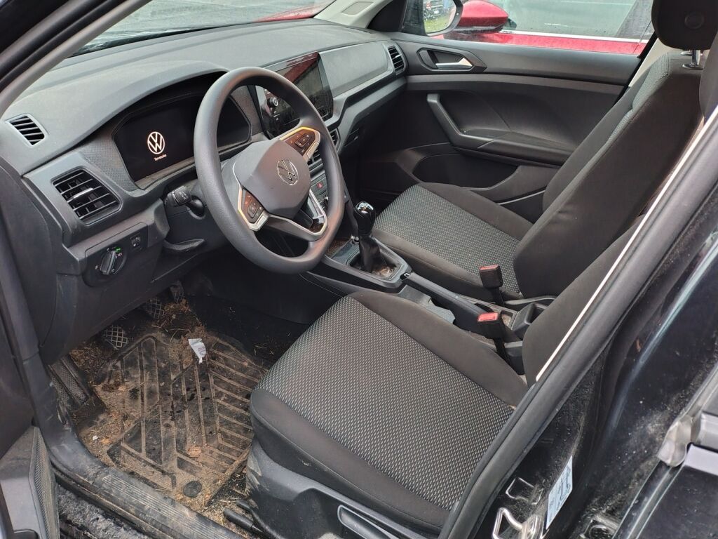 Volkswagen T-Cross 2024 Musta