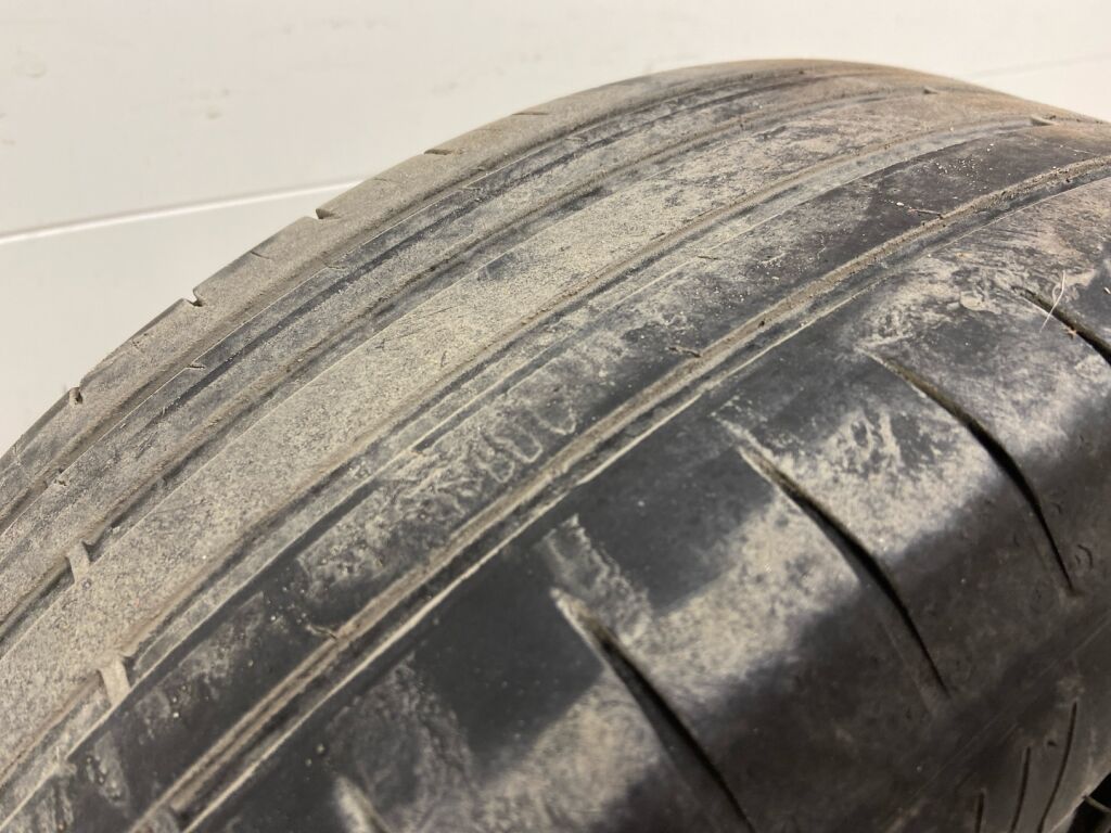 Volkswagen T-Cross 2024 Musta