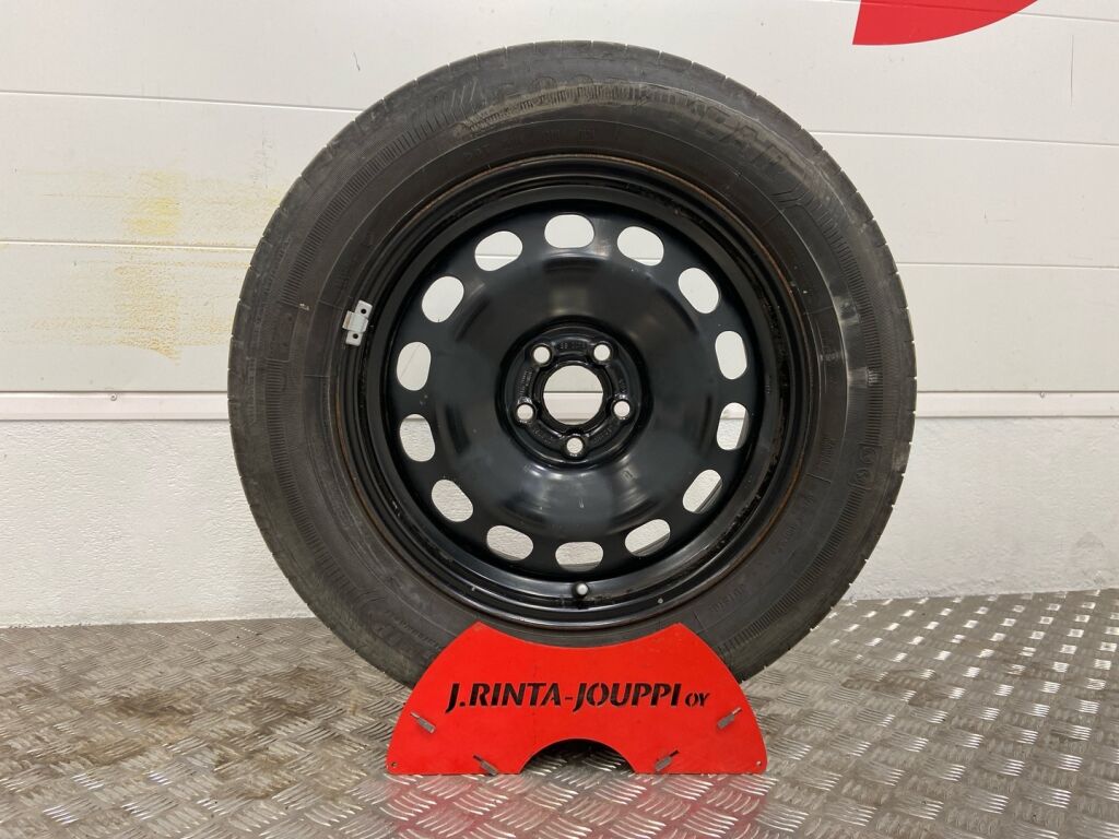 Volkswagen T-Cross 2024 Musta