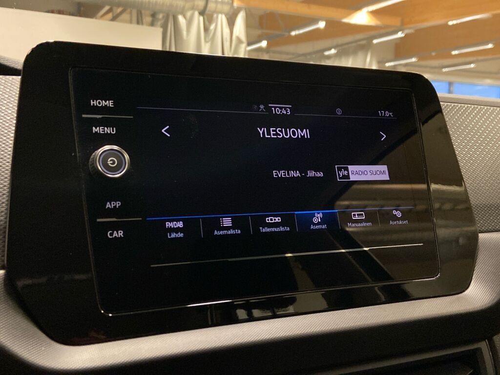 Volkswagen T-Cross 2024 Musta