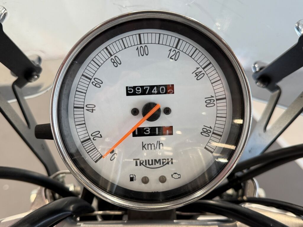 Triumph SPEEDMASTER 2009 Musta