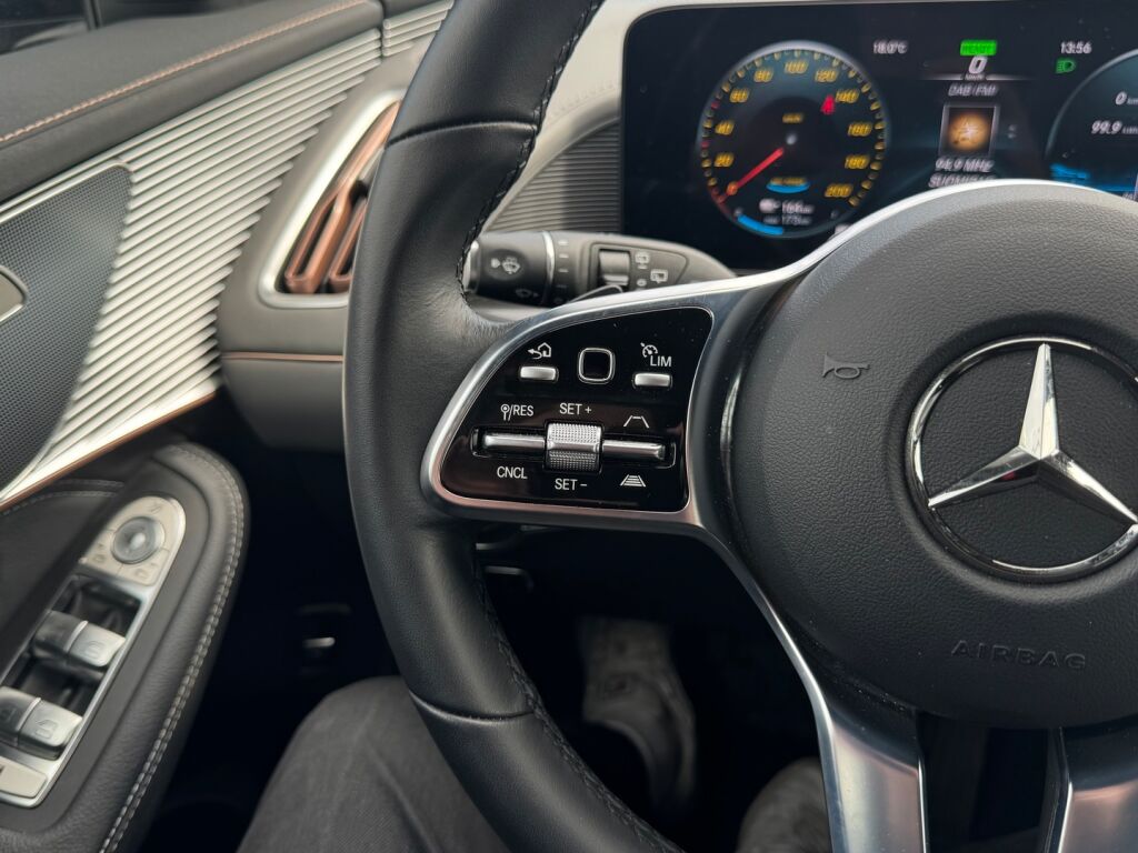Mercedes-Benz EQC 2023 Harmaa