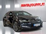 Skoda Superb 2020 Musta