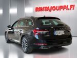 Skoda Superb 2020 Musta