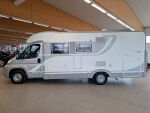 Adria Coral Plus 680 SP 2009 Valkoinen