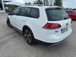Volkswagen Golf 2018 Valkoinen