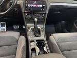 Volkswagen Golf 2018 Valkoinen