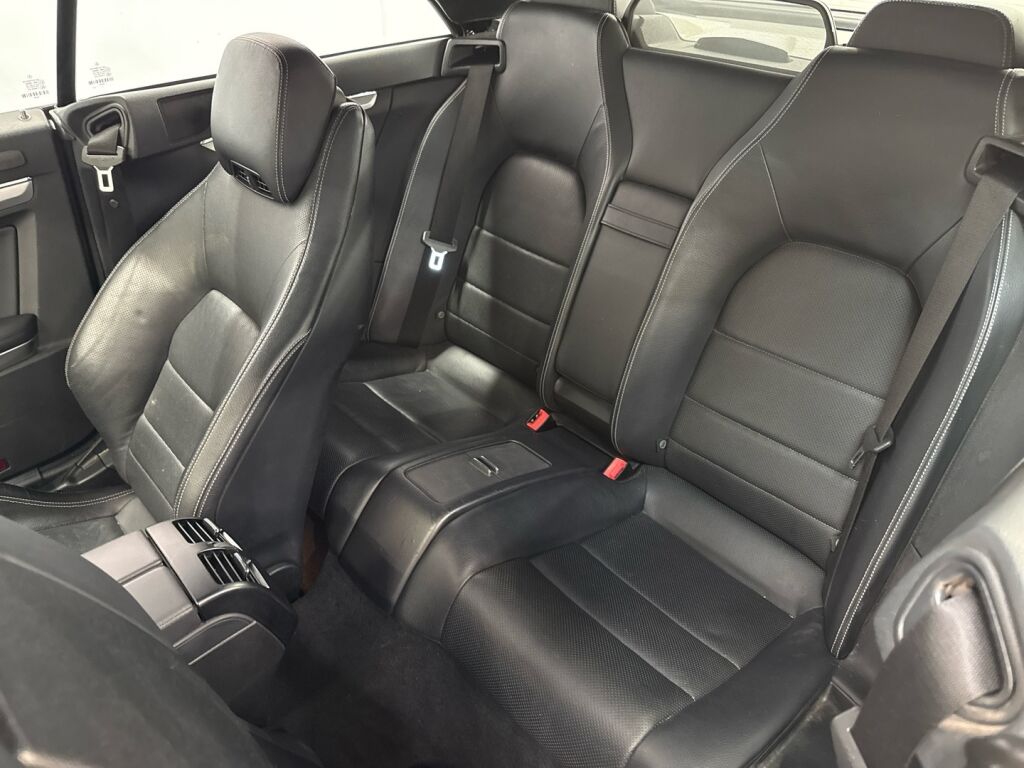 Mercedes-Benz E 2011 Valkoinen