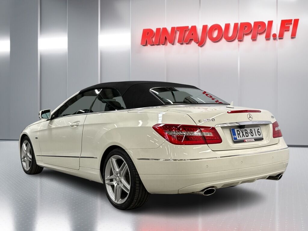 Mercedes-Benz E 2011 Valkoinen