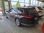 Volkswagen Passat 2017 Punainen