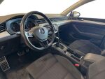 Volkswagen Passat 2017 Punainen