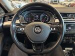 Volkswagen Passat 2017 Punainen