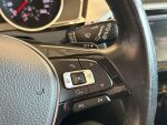 Volkswagen Passat 2017 Punainen