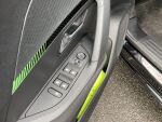 Peugeot 2008 2024 Musta