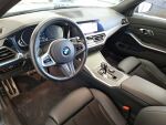 BMW 330 2021 Musta