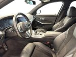 BMW 330 2021 Musta