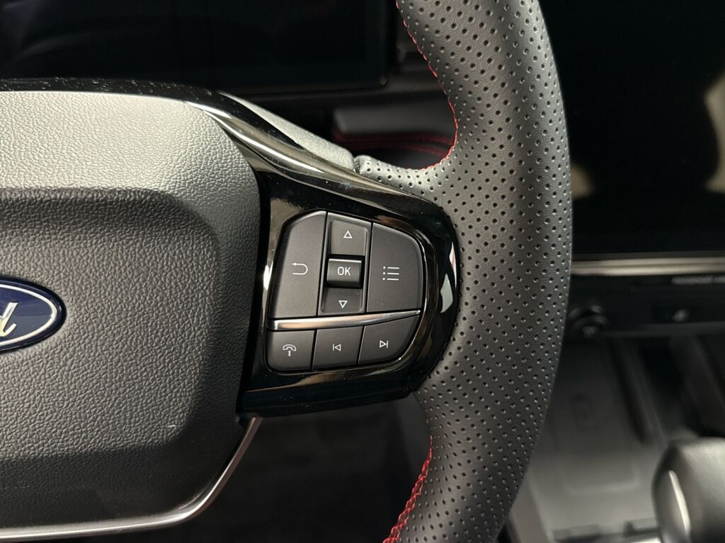 Ford Puma 2025 Valkoinen