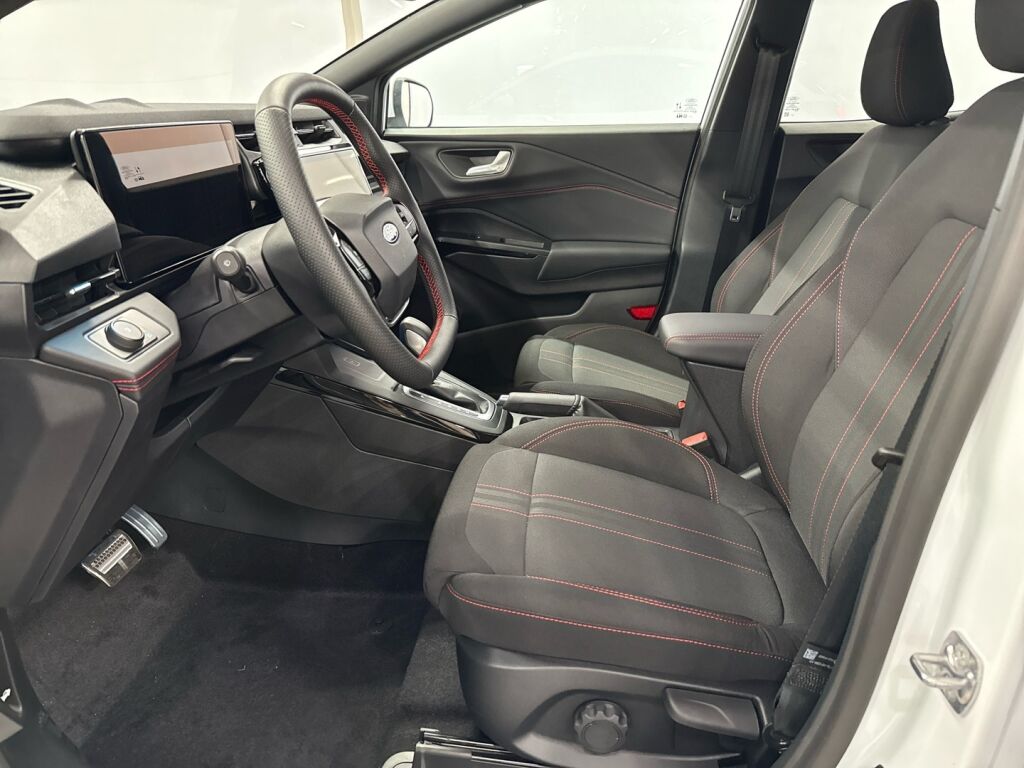 Ford Puma 2025 Valkoinen