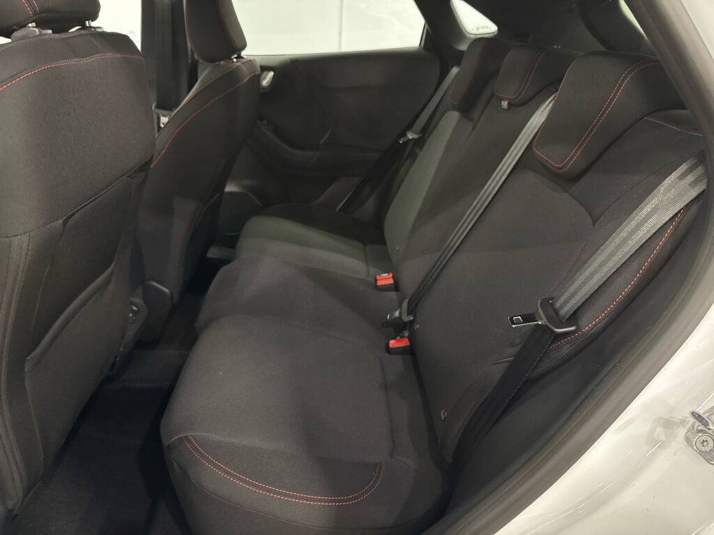 Ford Puma 2025 Valkoinen