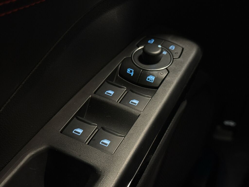 Ford Puma 2026 Valkoinen