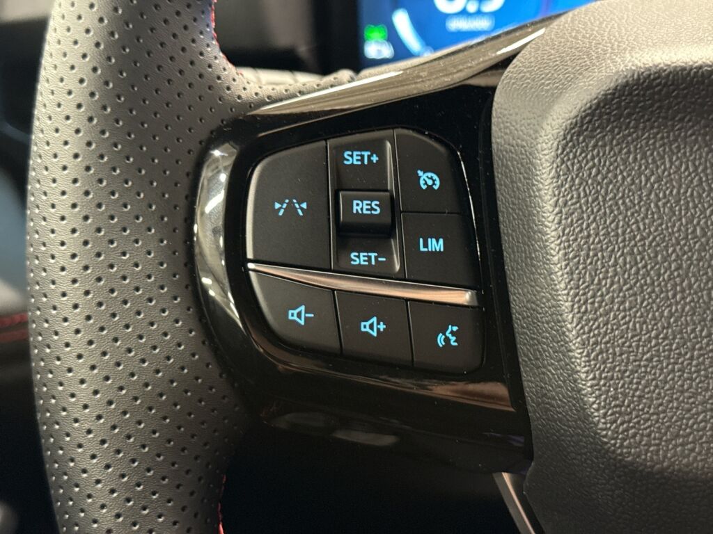 Ford Puma 2026 Valkoinen