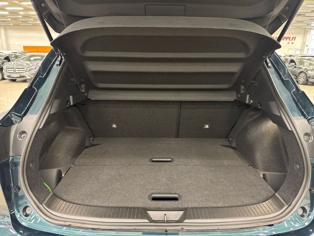 Nissan Qashqai 2024 Vihreä