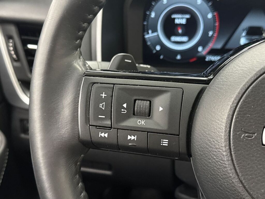 Nissan Qashqai 2024 Vihreä