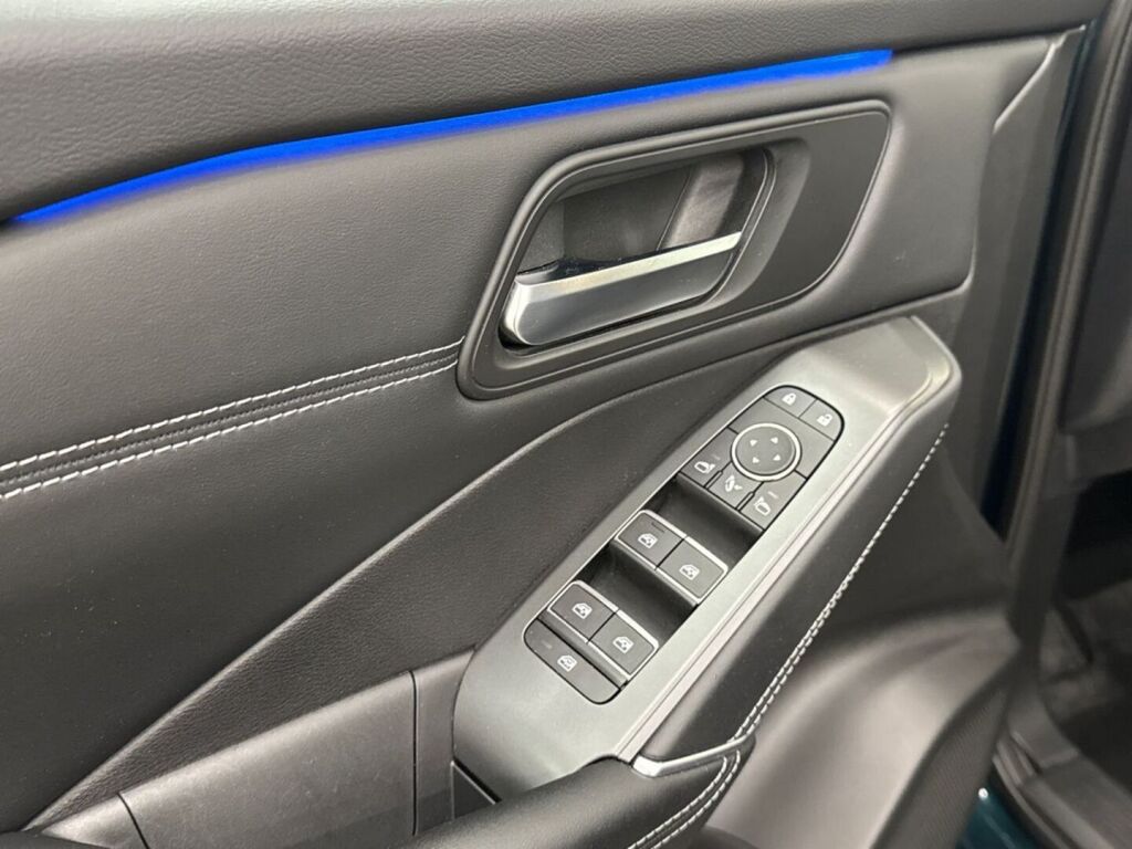 Nissan Qashqai 2024 Vihreä
