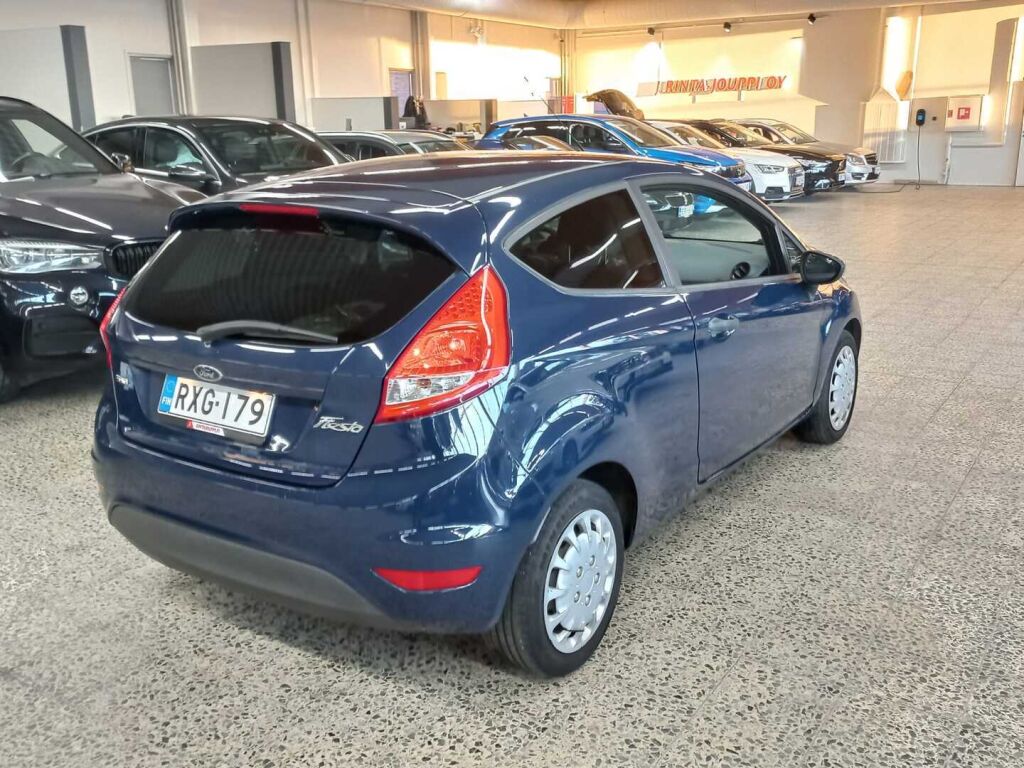 Ford Fiesta 2010 Sininen
