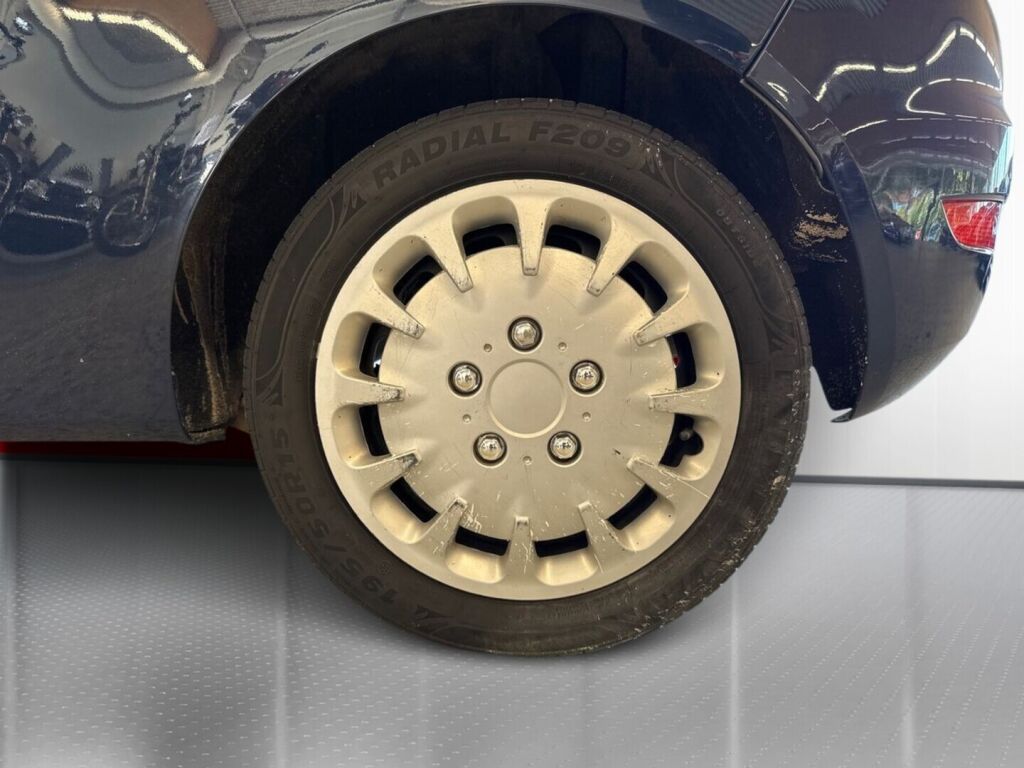 Ford Fiesta 2010 Sininen