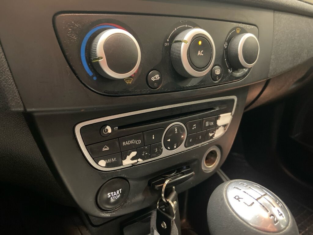 Renault Megane 2010 Musta