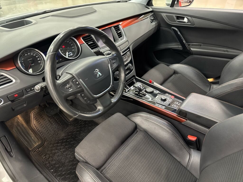 Peugeot 508 2013 Valkoinen