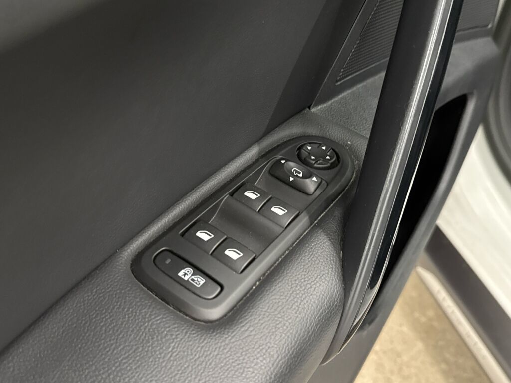 Peugeot 508 2013 Valkoinen