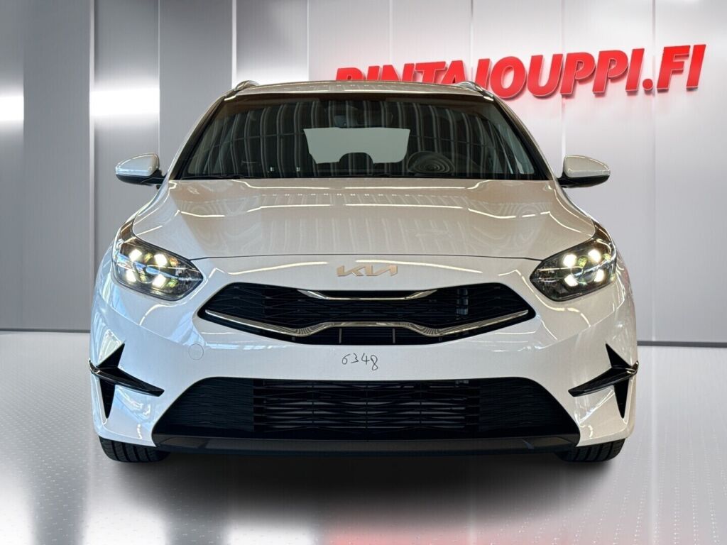 Kia Ceed 2025 Valkoinen