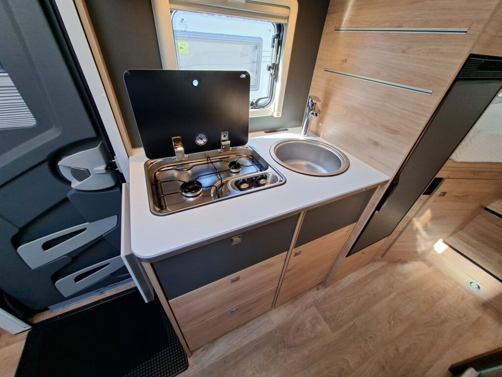 Dethleffs Globebus Go T45 2025 Valkoinen