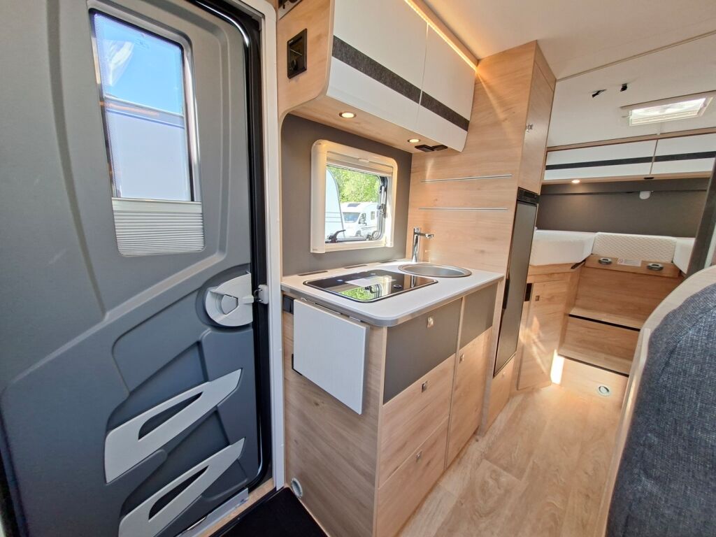 Dethleffs Globebus Go T45 2025 Valkoinen