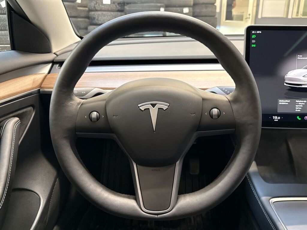 Tesla Model 3 2022 Valkoinen